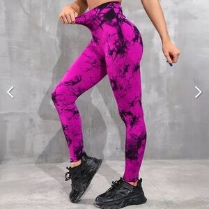 NWOT OTOS  Pink and Black Abstract Leggings SIZE L